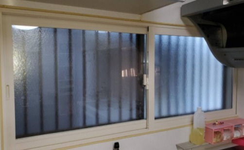 キッチンにインプラス工事させて頂きました