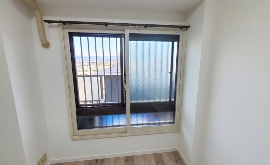 インプラス4か所工事させて頂きました