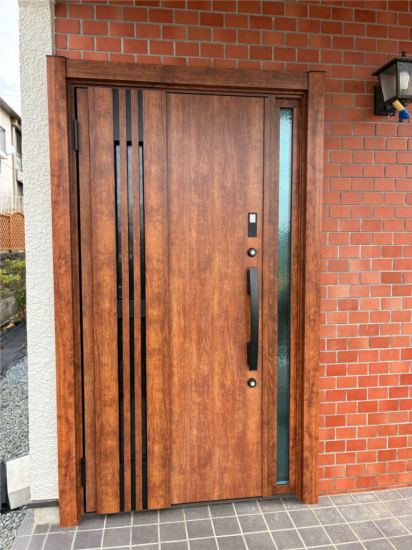 LIXILリシェントM83型への交換工事。カバー工法による1日リフォームとエントリーシステムの導入